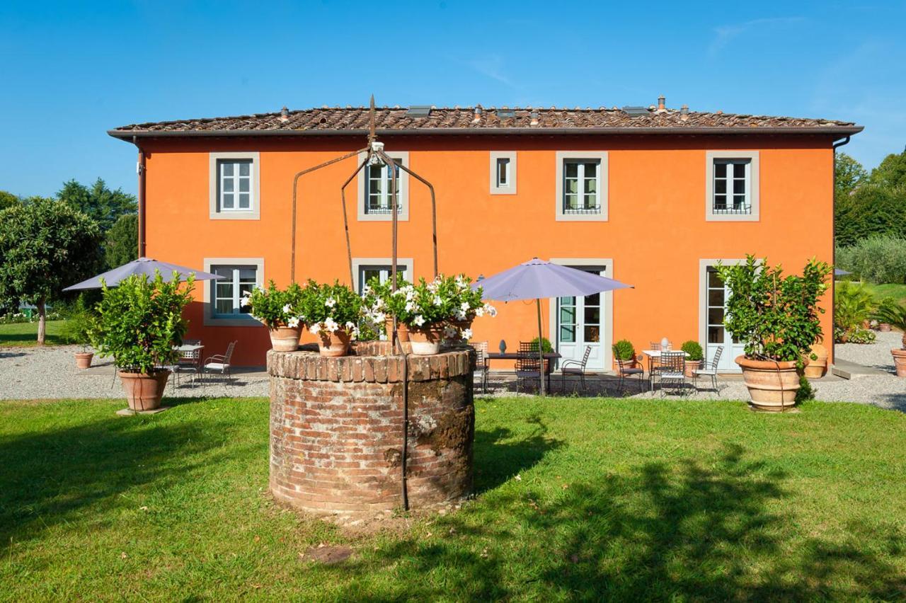 ルッカ L'Arancera Bed & Breakfast エクステリア 写真