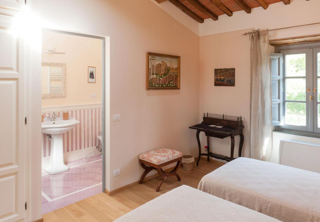 ルッカ L'Arancera Bed & Breakfast エクステリア 写真