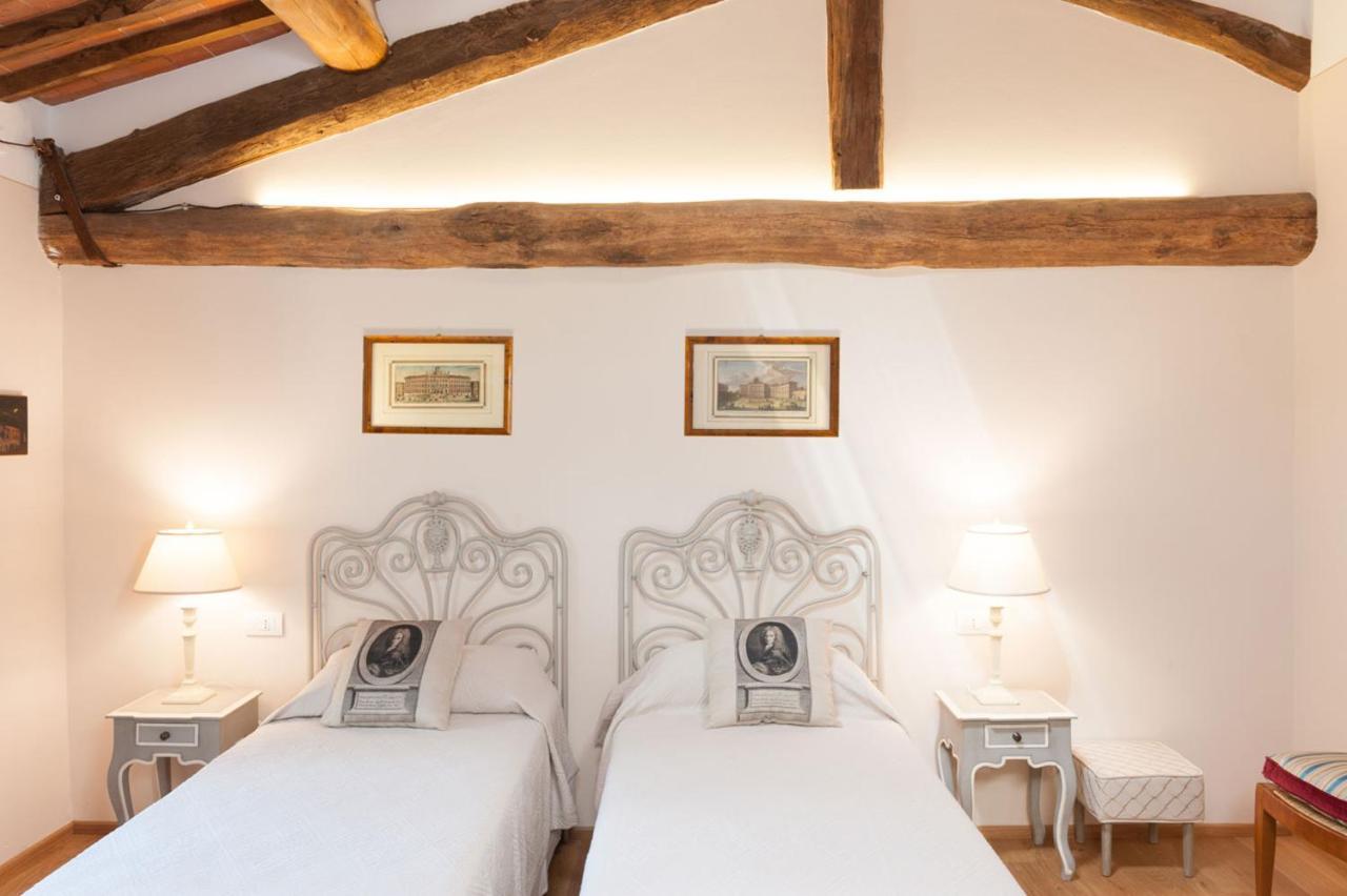 ルッカ L'Arancera Bed & Breakfast エクステリア 写真