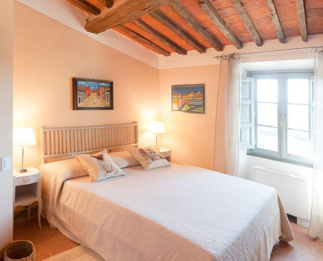 ルッカ L'Arancera Bed & Breakfast エクステリア 写真