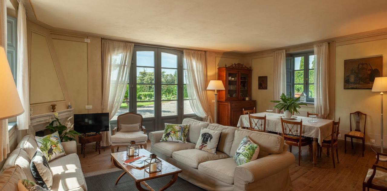 ルッカ L'Arancera Bed & Breakfast エクステリア 写真